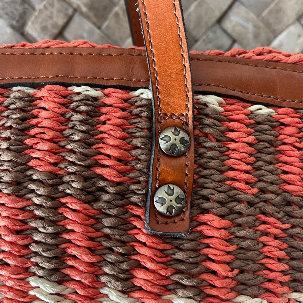 Stylish Red and Brown Woven Tote Bag - Picture 8 of 15